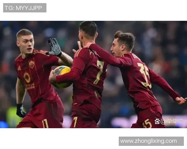 足球明星激情对决直播现场盛况空前球迷热情高涨尽享精彩瞬间